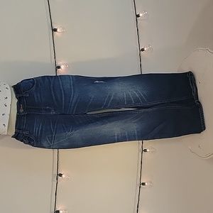 Old Navy Boyfriend Skinny Jeans. Size 6